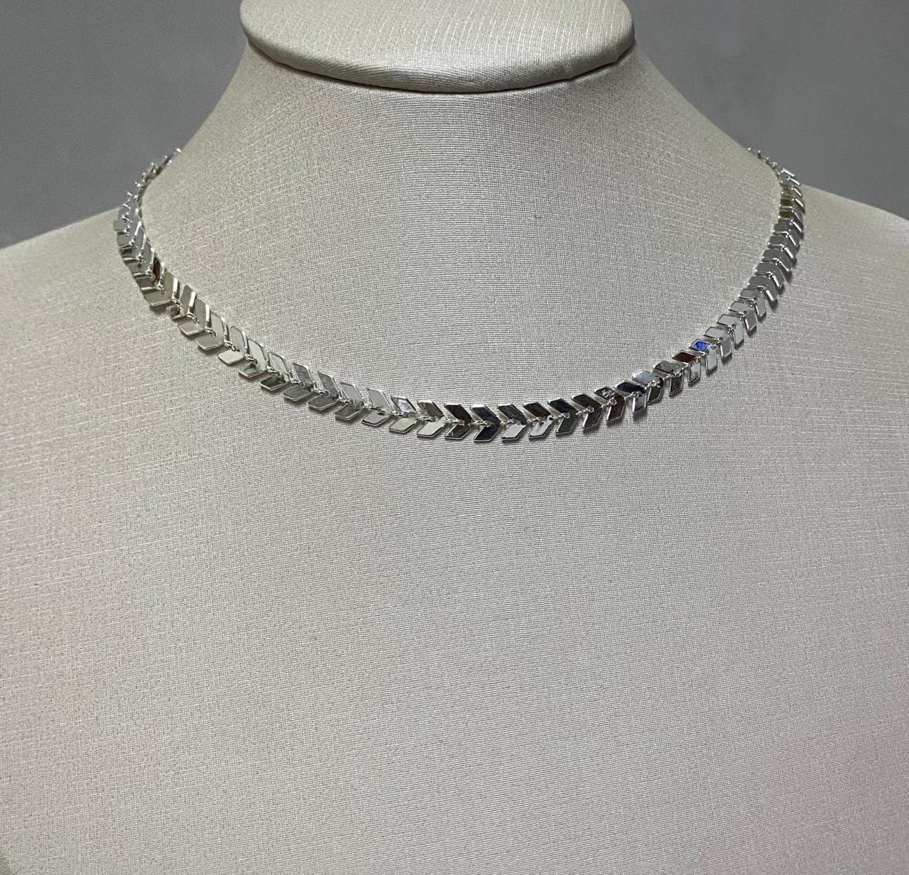 CHOKER ESCAMA